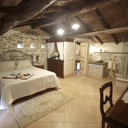 La Locanda Del Ruspante Castro dei Volsci Room photo